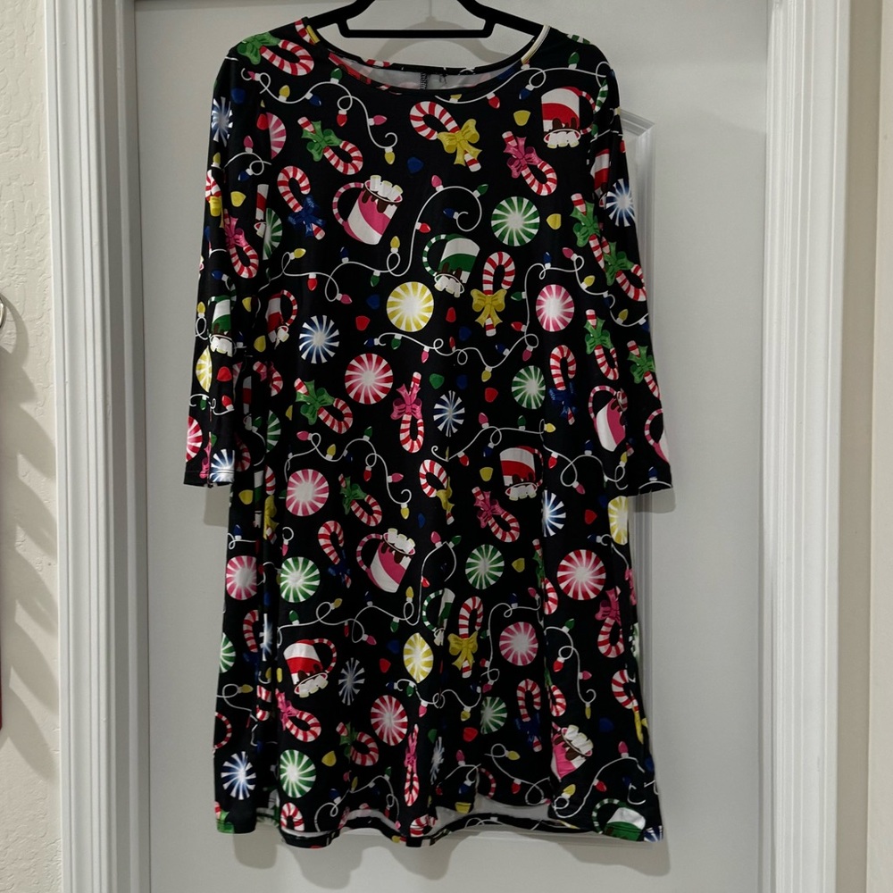 Like new Holiday dress!!